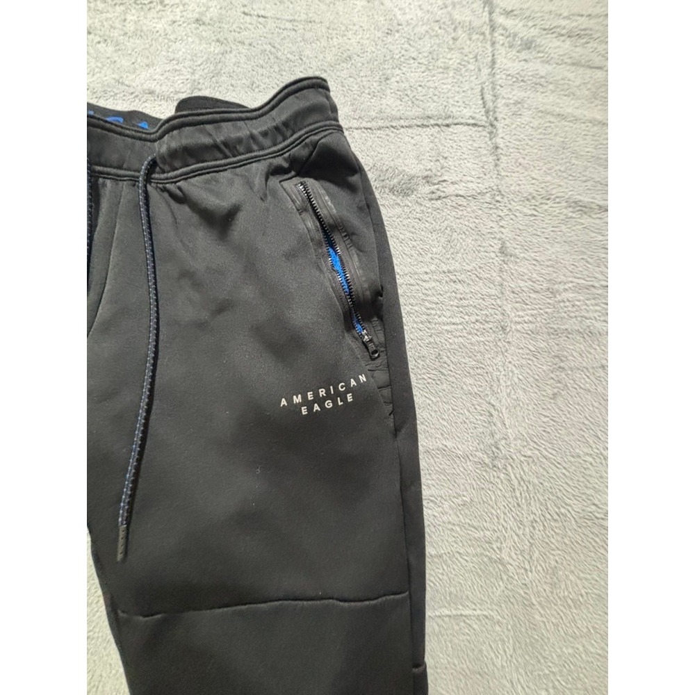 American Eagle M Black Joggers Mens Athleisure Casual Sweatpants Active Pants - Picture 3 of 14